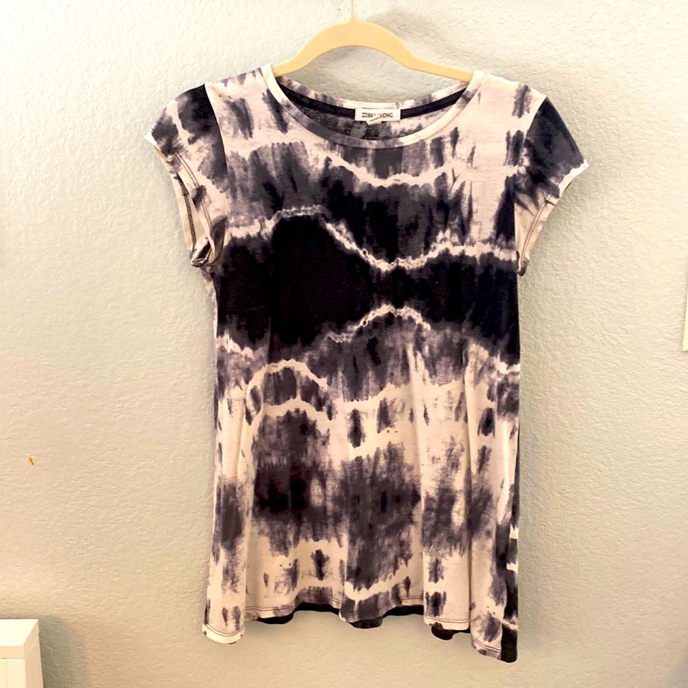 Billabong tye dye t-shirt